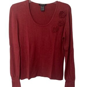 Sweater with crochet flowers size S